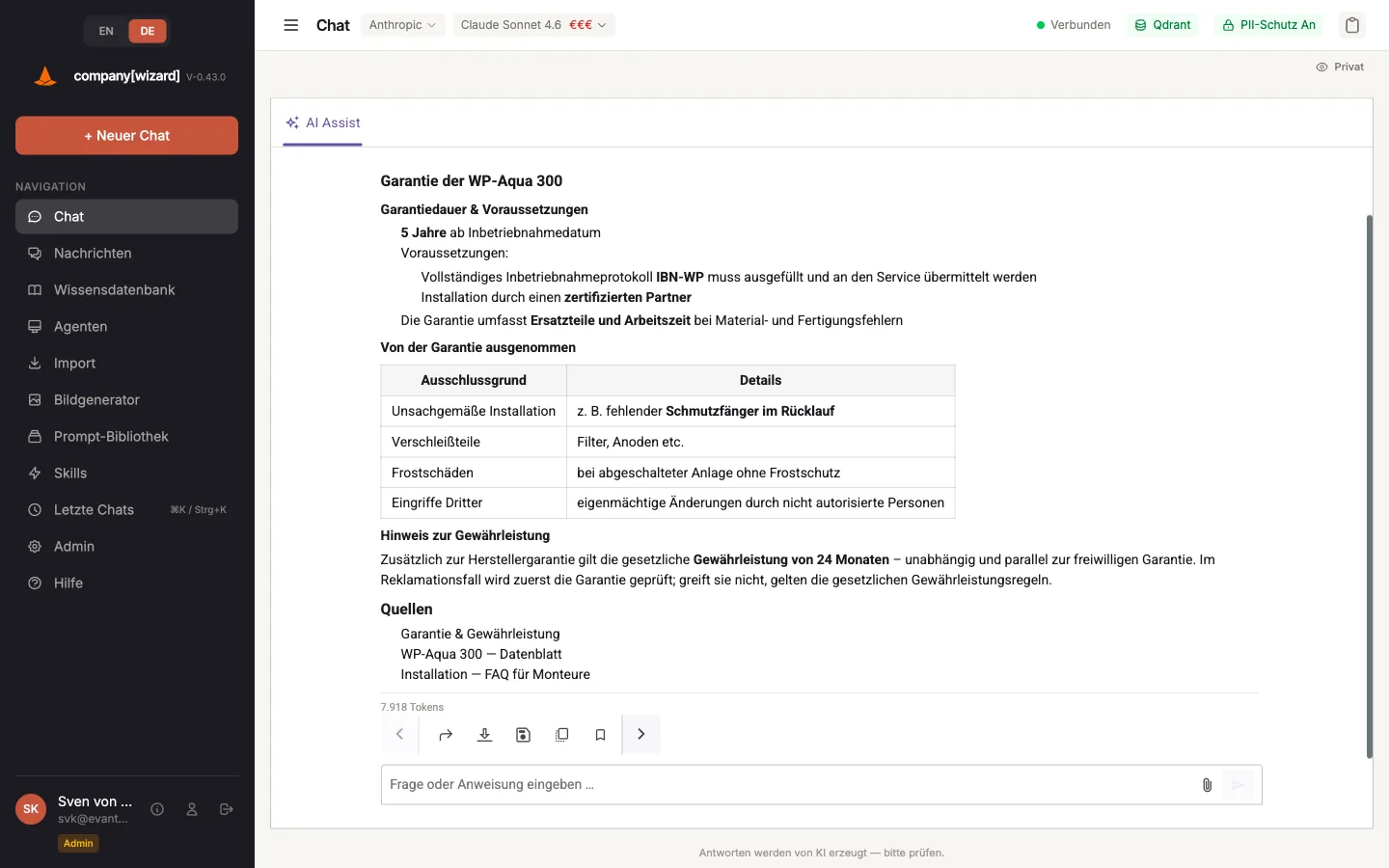 Auskunfts-Chat mit einer Antwort aus den Firmendokumenten und klickbaren Quellenverweisen.